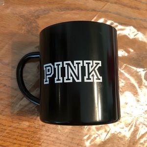 Vs pink coffee mug, plain black
